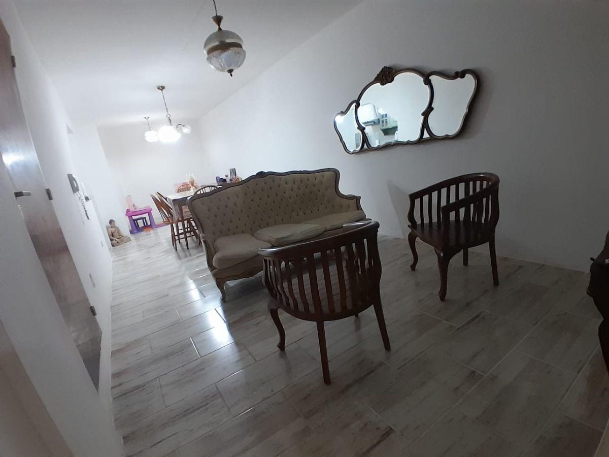 Departamento 2 ambientes sobre Rivadavia