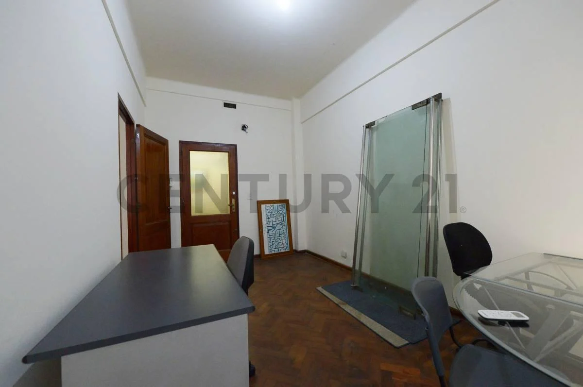 Foto de ALQUILER OFICINA 2 AMB, AV. PTE. ROQUE SÁENZ PEÑA 846, imagen 3