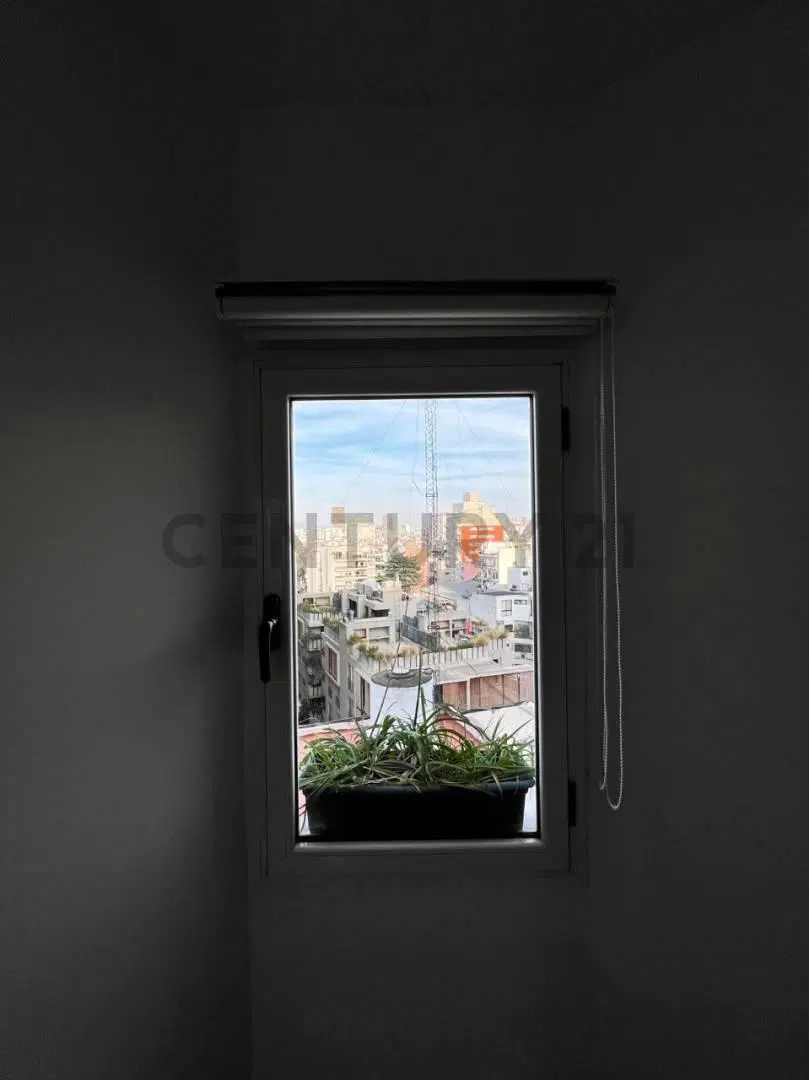 Luminoso monoambiente a una cuadra de Av. Libertador 8