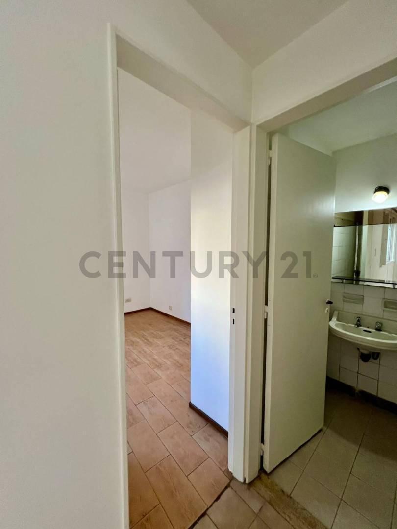 Foto de Alquiler 2 ambientes en Belgrano R, imagen 1
