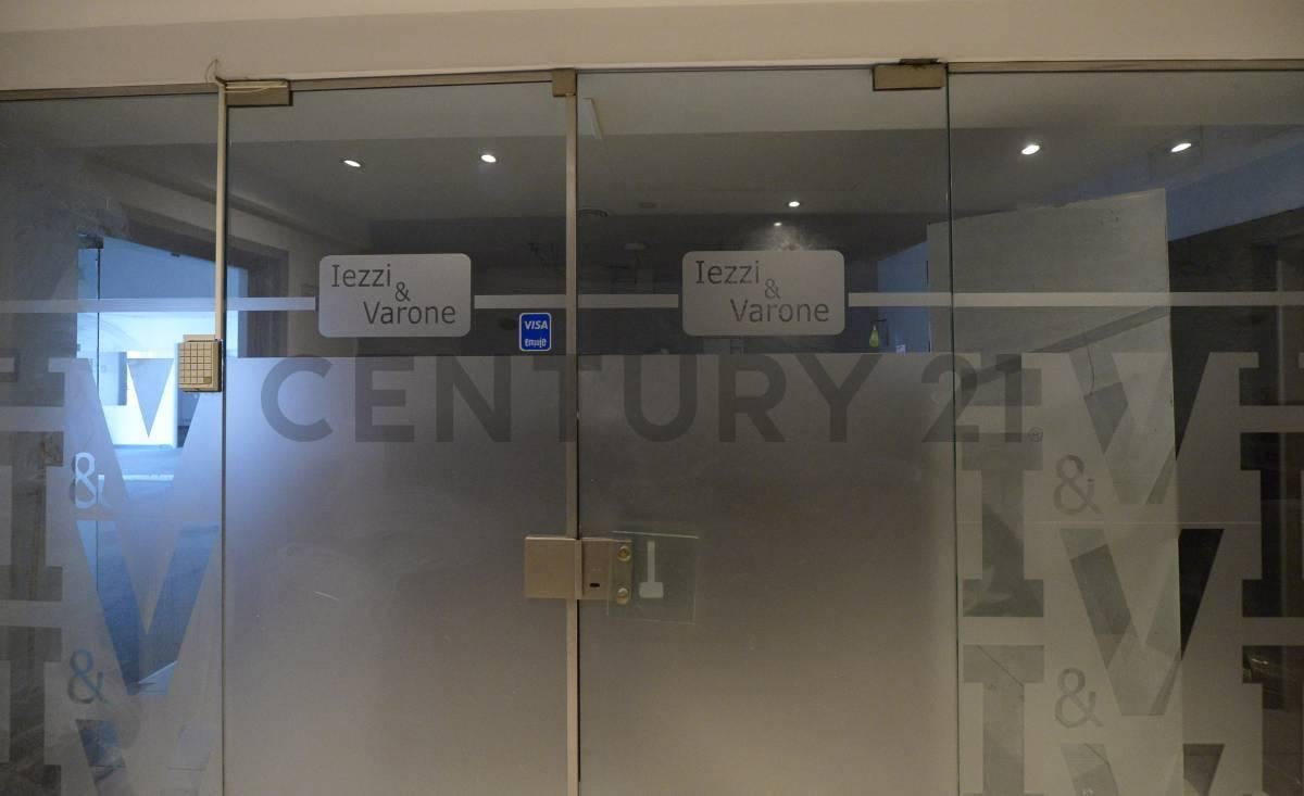 Foto de Microcentro – Oficina corporativa 220 m² – Espacio versátil y luminoso, imagen 1