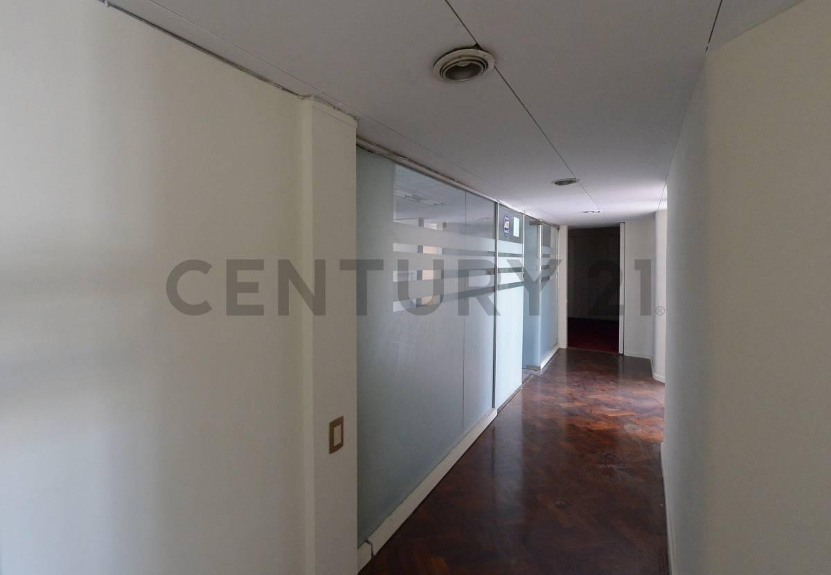 Foto de Microcentro – Tucumán 800 – Oficina Corporativa 230 m² – Espacio, imagen 3
