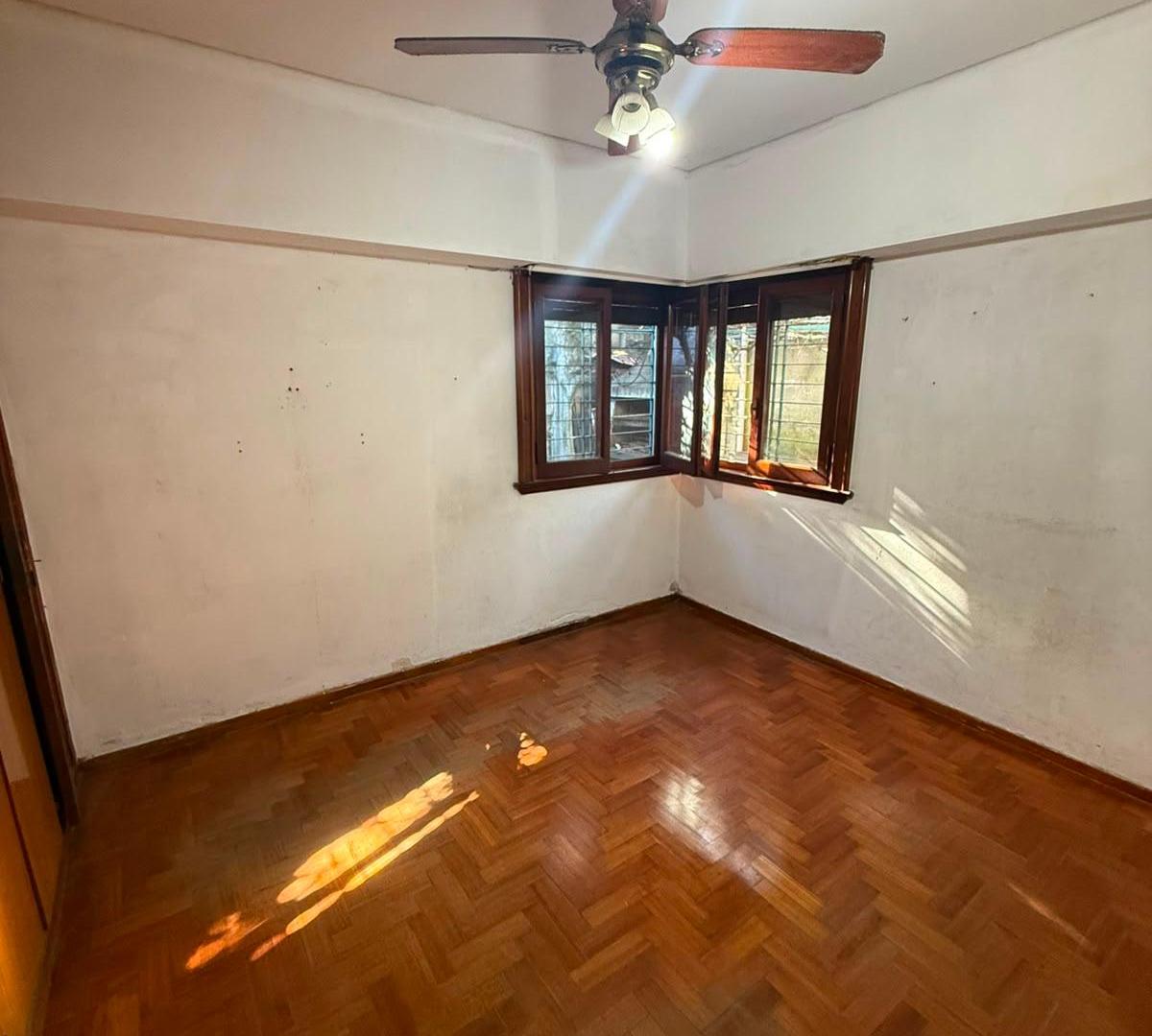 Foto de Casa con Local – en Quilmes Oeste, imagen 5