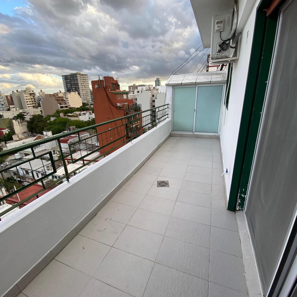 Departamento Al Frente 3 Ambientes con Excelente Vista Abierta! 2