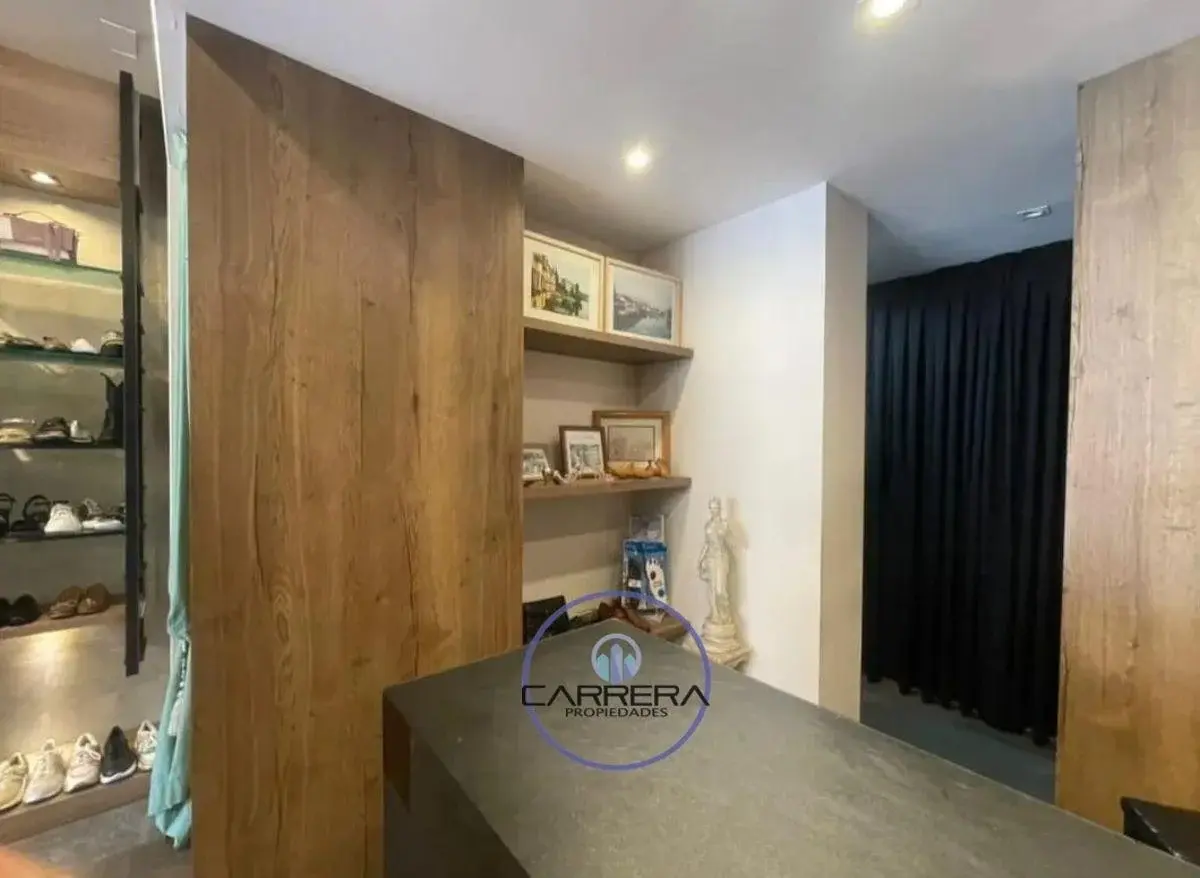 ALQUILER LOCAL COMERCIAL- PREMIUM- CALLE 8 E/ 48 Y 49- LA PLATA CENTRO 3