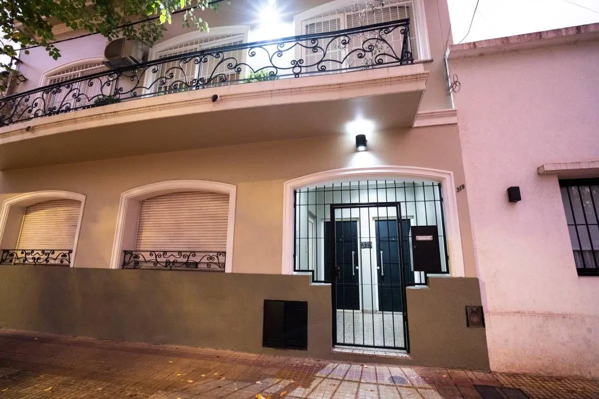 Ph 3 Ambientes En Planta Baja Con Dos Patios Calle 36 1 Y 2- Barrio Norte, La Plata 1
