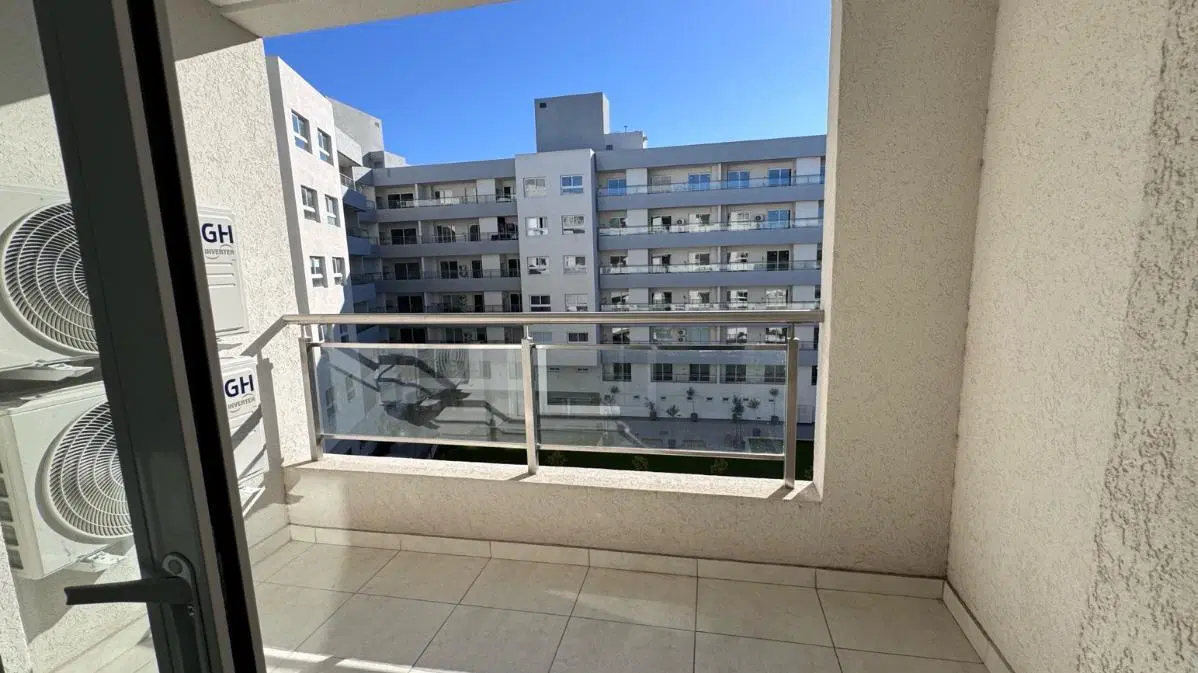 Departamento en alquiler en Canning Center 4
