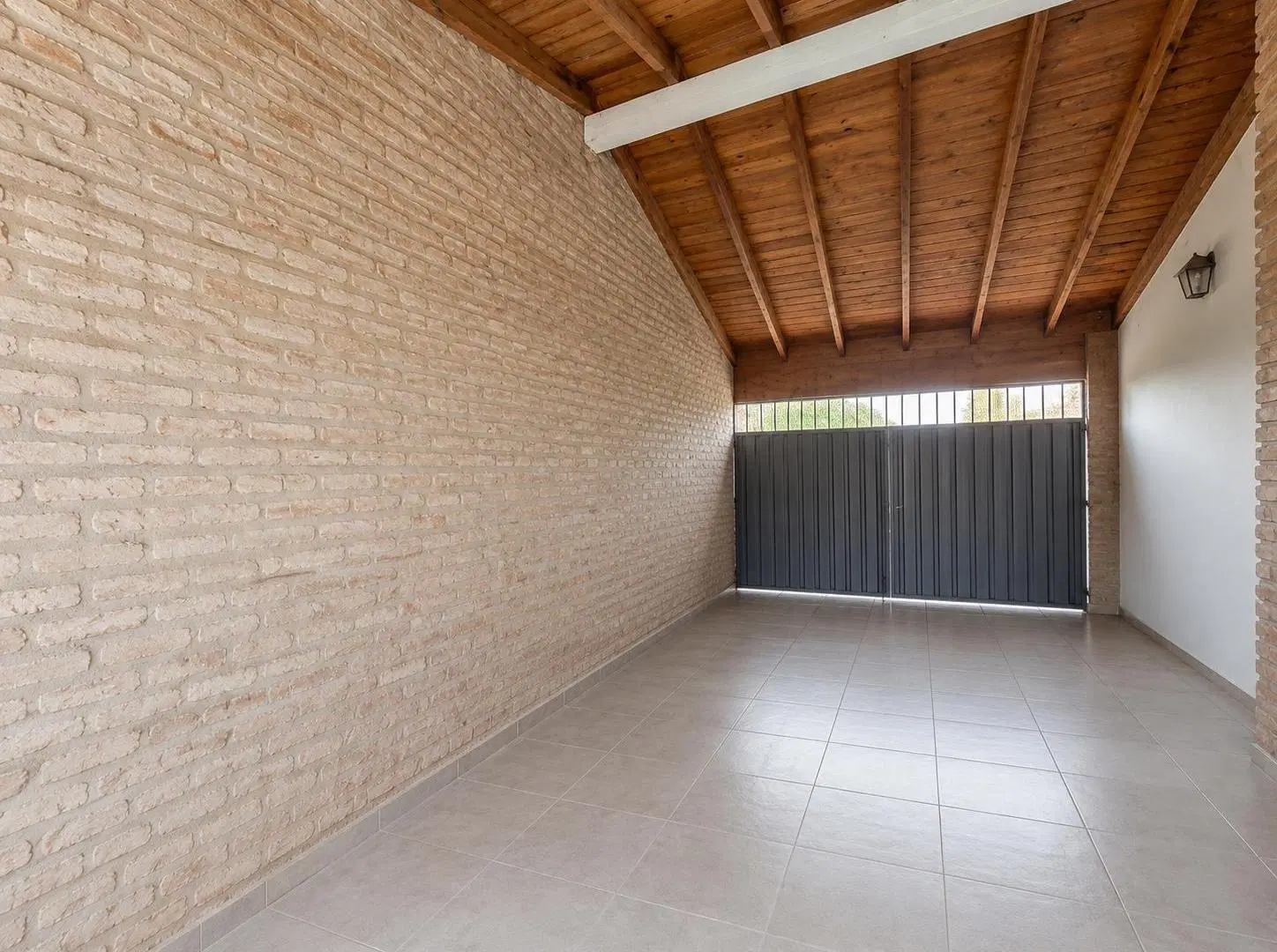 Casa en venta en Cañuelas 2