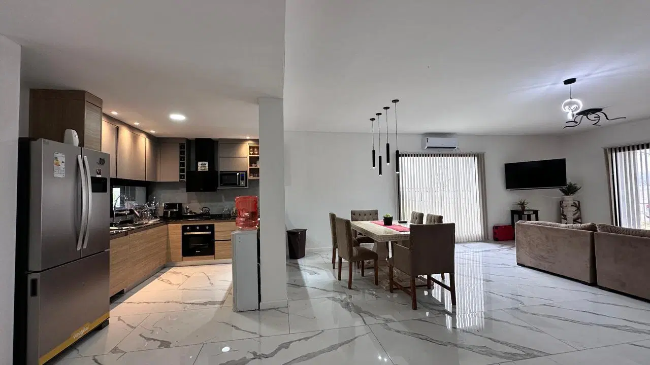 Casa en venta en Santo Domingo Canning 3