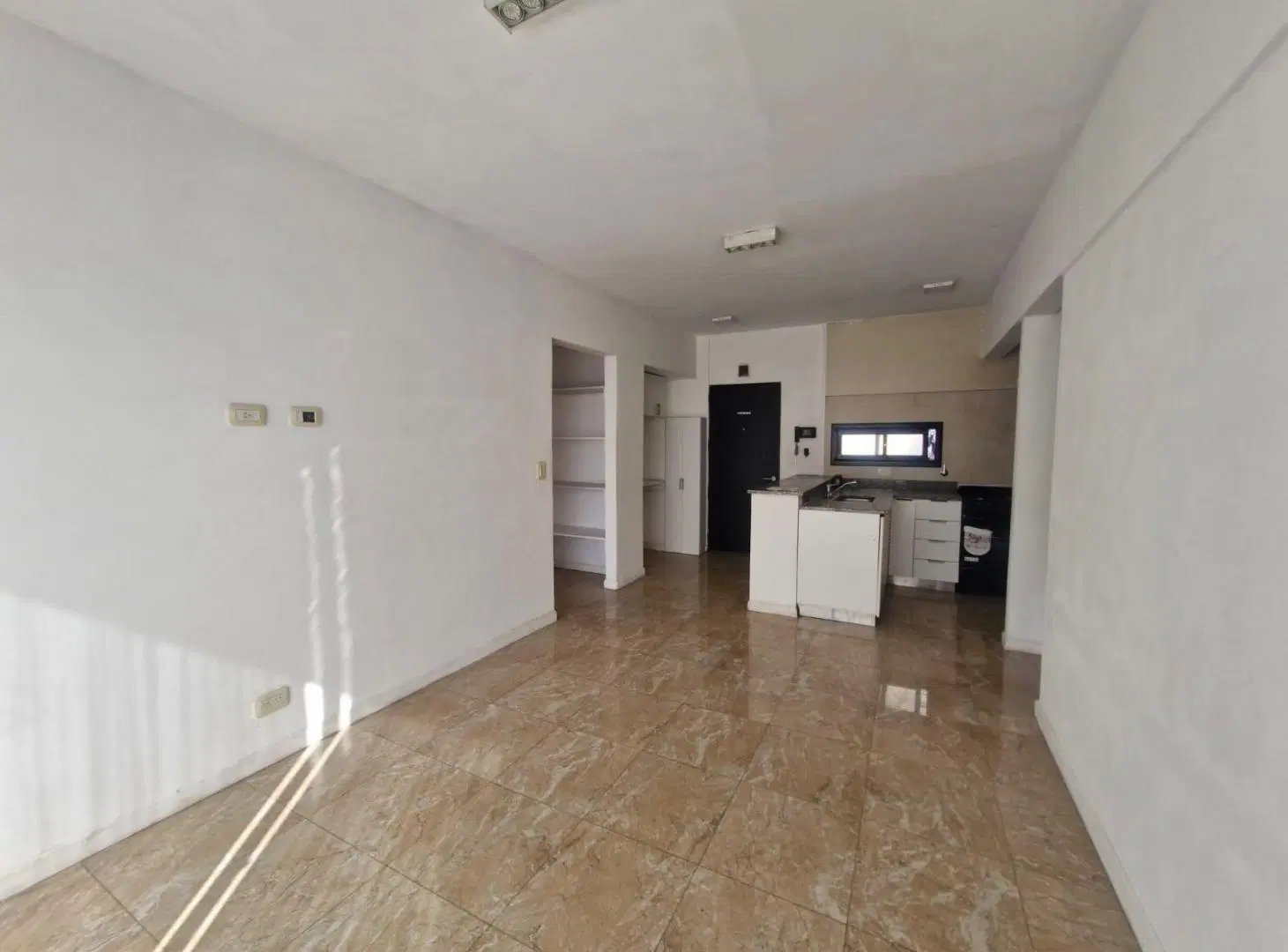 Departamento en venta en Cañuelas 5