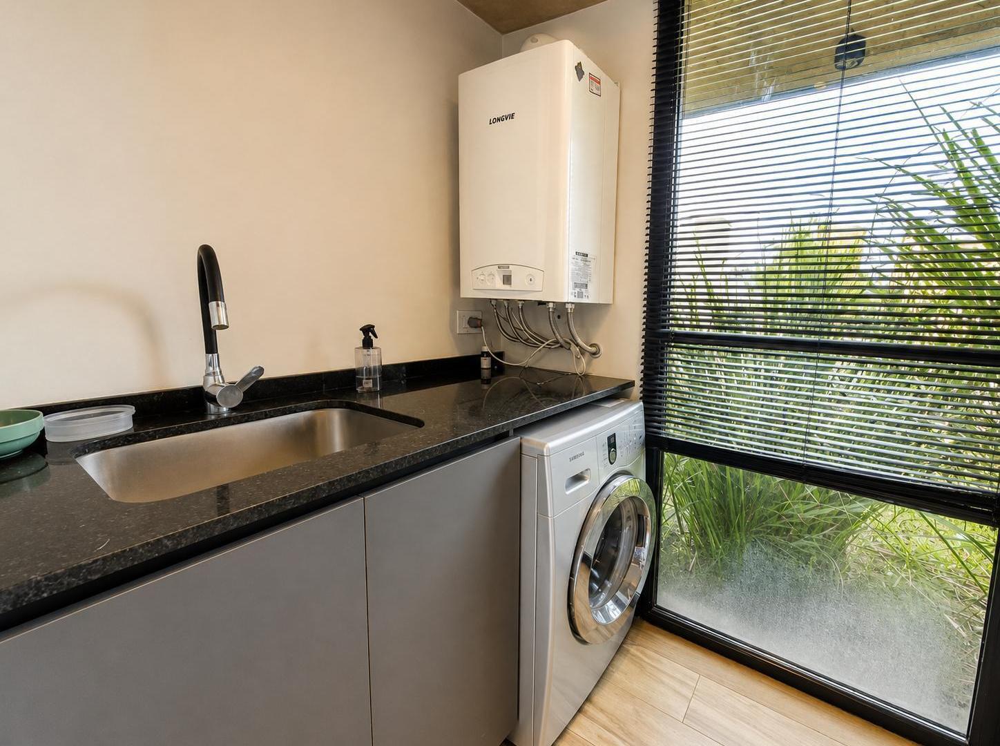 Foto de Casa a la venta en Barrio Santa Ines, imagen 3
