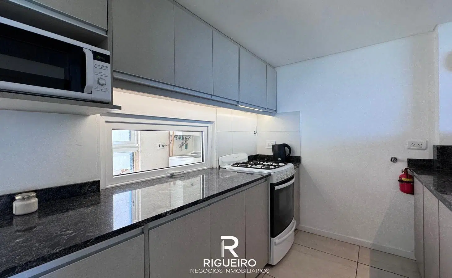 ALQUILER DEPARTAMENTO 4 AMBIENTES CON VISTA AL MAR - PUNTA MOGOTES 5