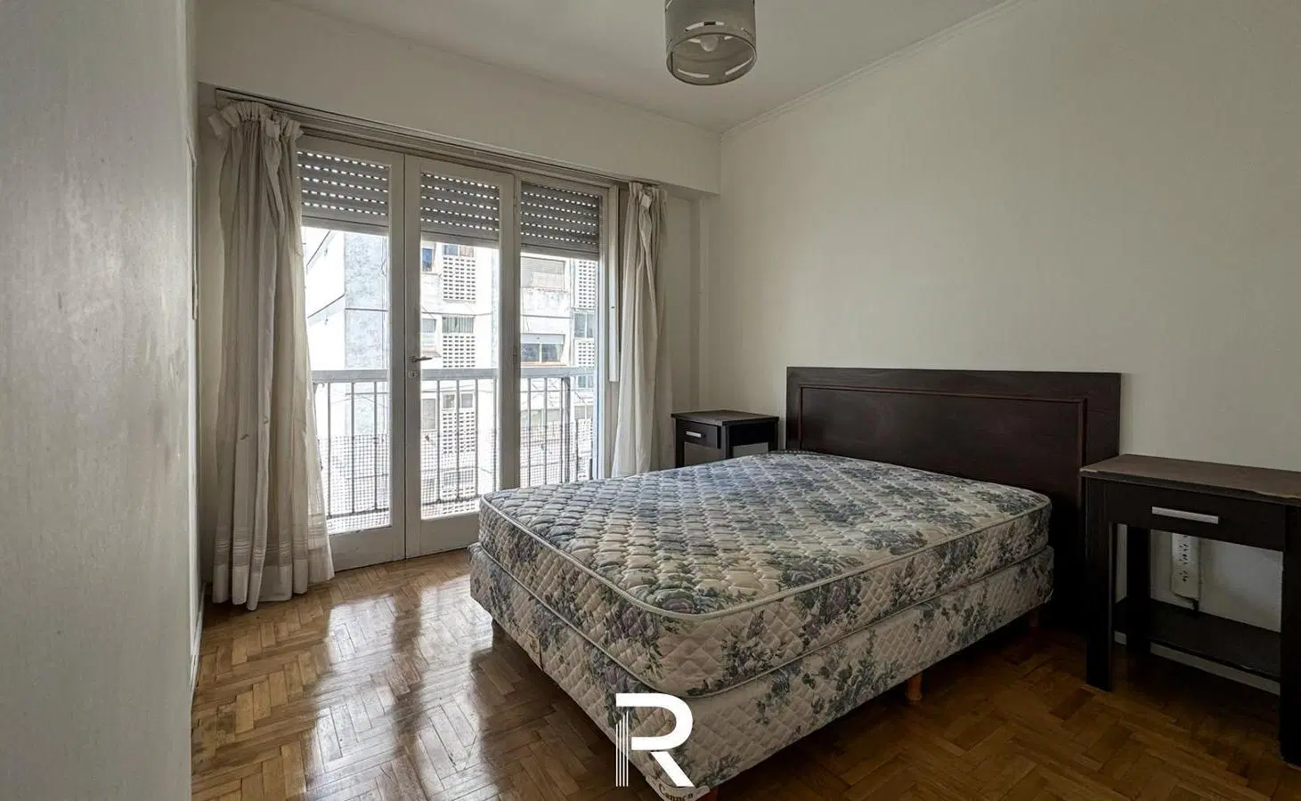 DEPARTAMENTO 2 AMBIENTES - PLAZA COLÓN 4