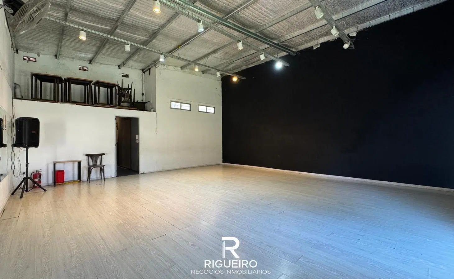 LOCAL COMERCIAL CON POTENCIAL DE AMPLIACIÓN EN ALTURA – NUEVA POMPEYA - PATIO AL FONDO 5