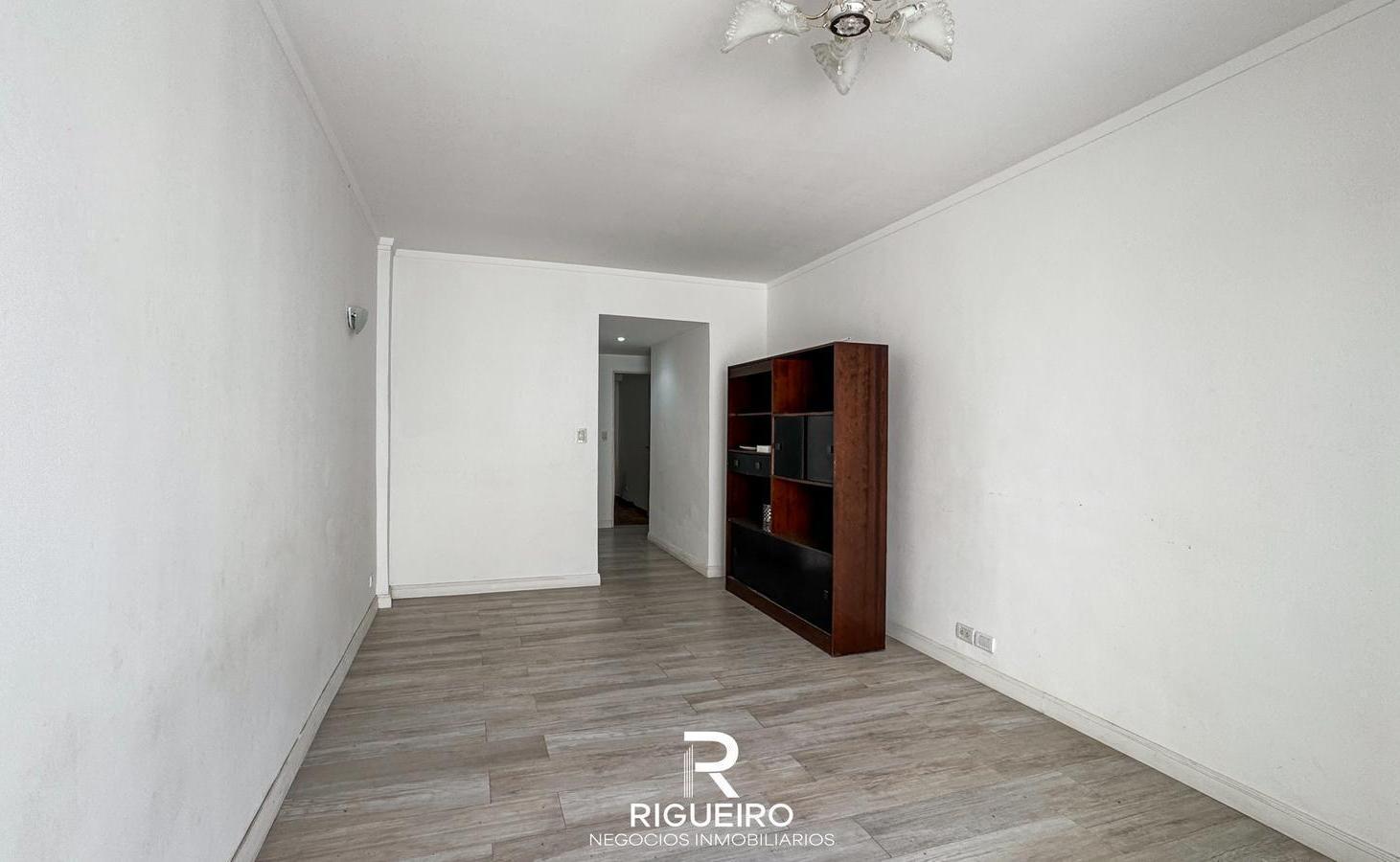 Foto de DEPARTAMENTO 2 AMBIENTES - LA PERLA - LUMINOSO Y EXCELENTE PARA, imagen 4