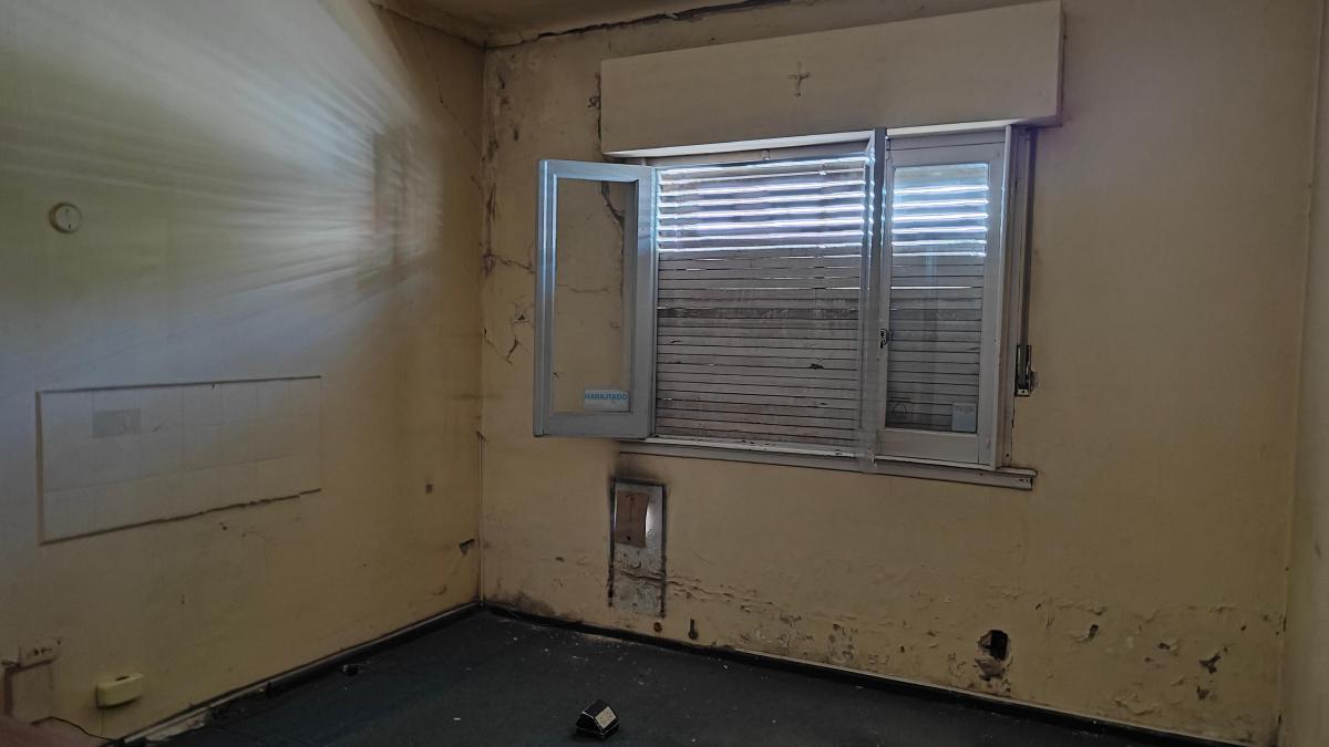 Lote Céntrico de 10x21 con Propiedad a Reciclar o Demoler 4