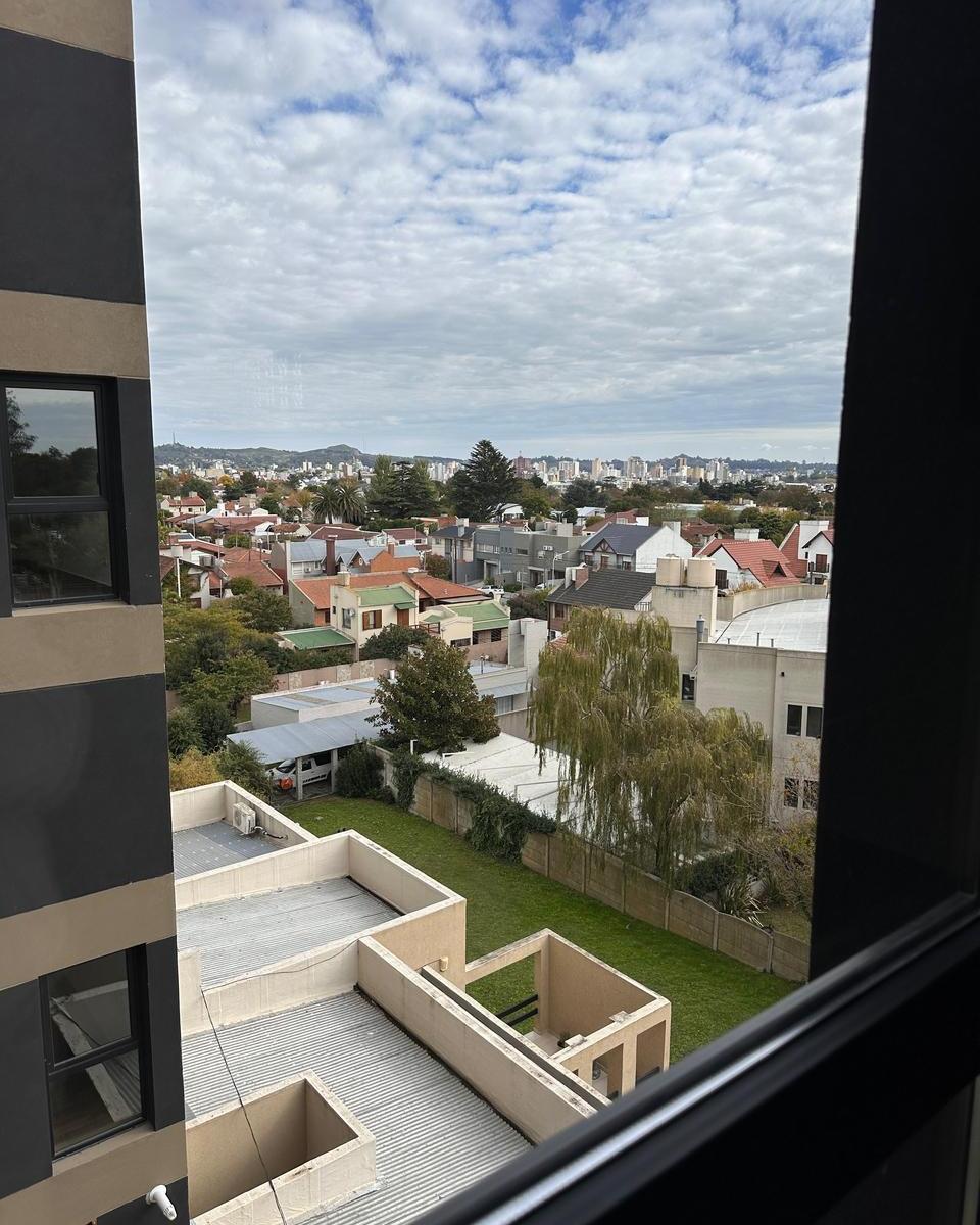Departamento 130 m a Estrenar Av Brasil, Tandil 1