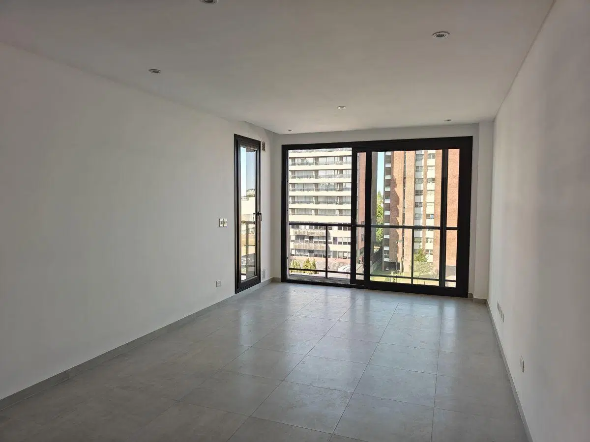 Departamento céntrico de categoría a estrenar 4