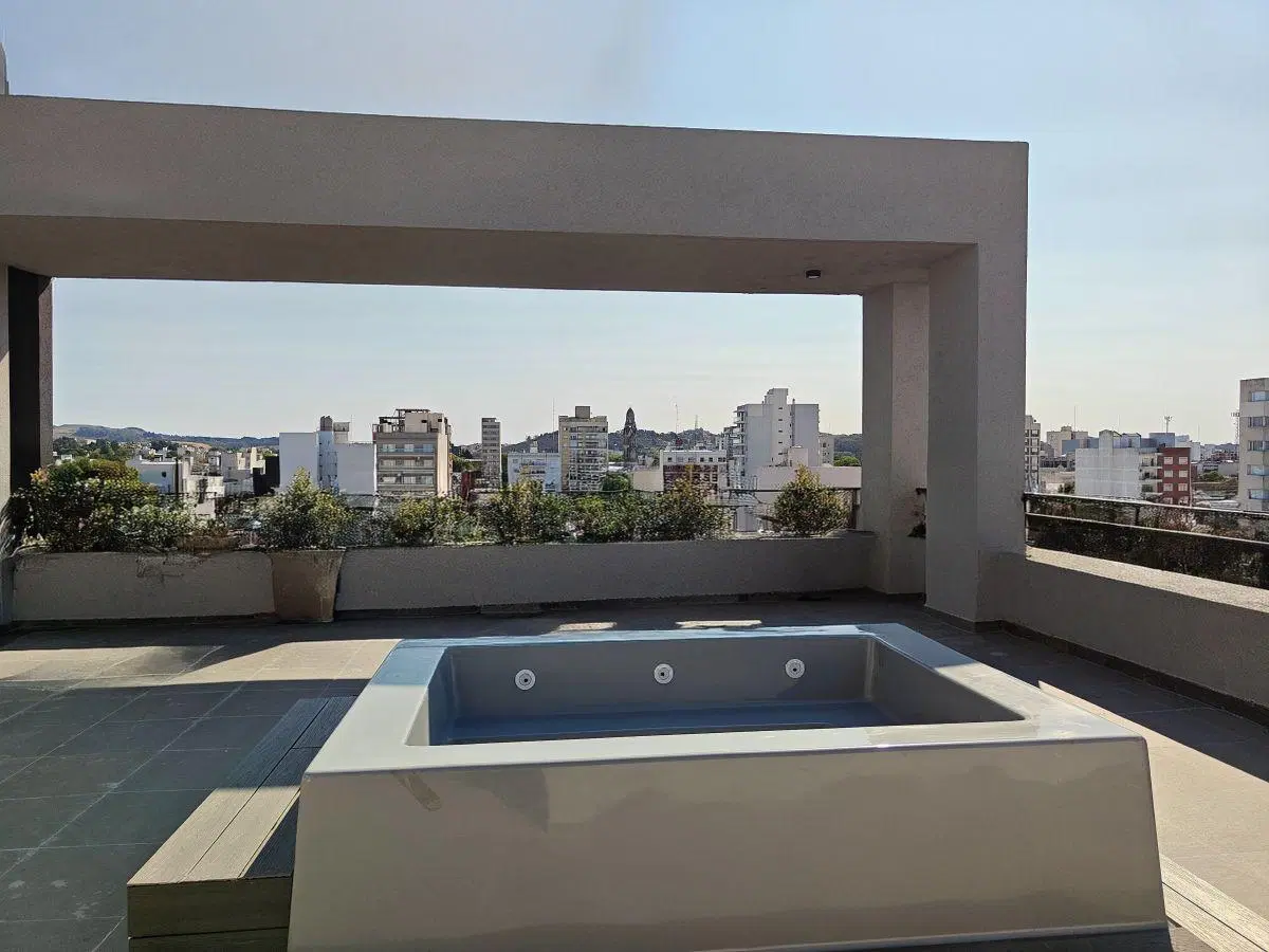 Departamento céntrico de categoría a estrenar 8