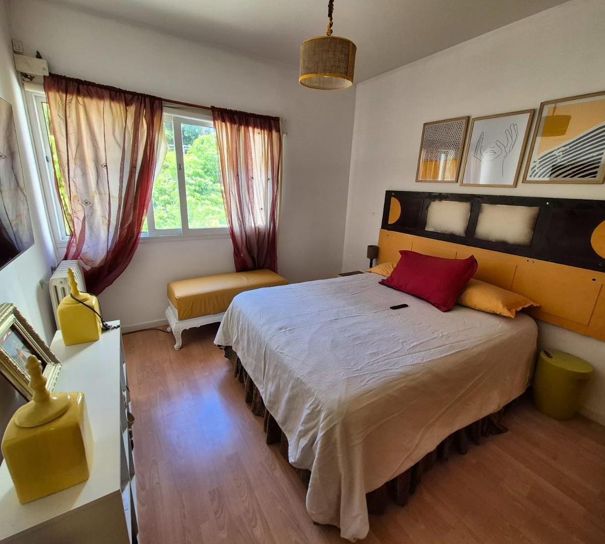 Venta Tipo Casa 3 amb c/cochera, jardín y parrilla Pilar