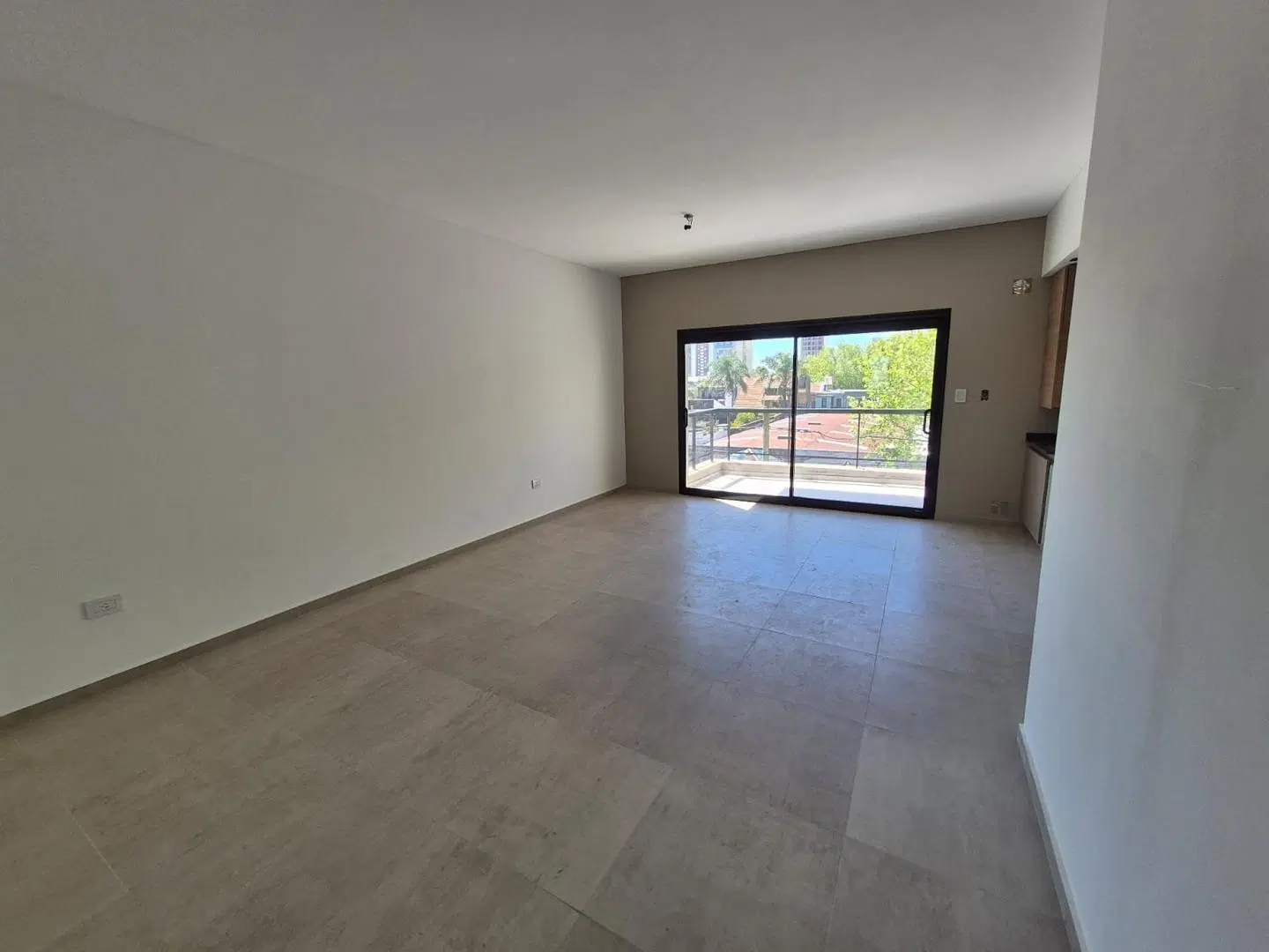 Venta Departamento 2 ambientes c/cochera a estrenar Quilmes 5