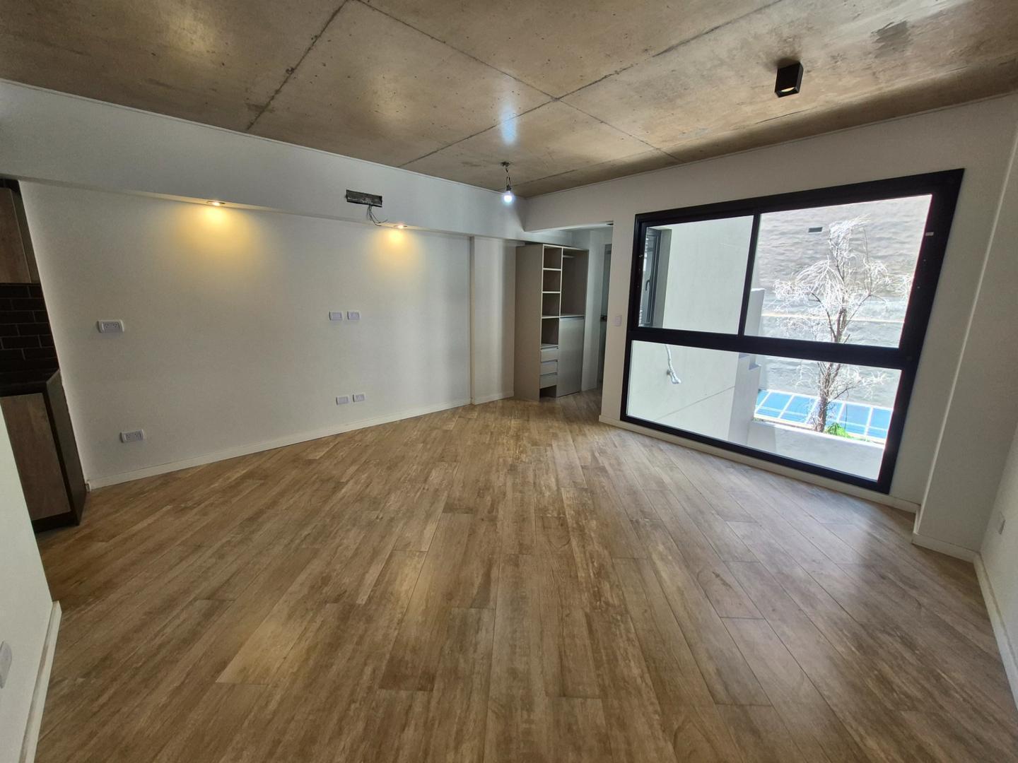 Foto de Venta Monoambiente con Renta Recoleta, imagen 1