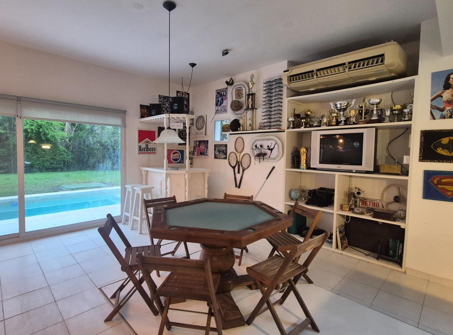 Foto de Alquiler Casa 5 ambientes con piscina Barrio Privado, imagen 1