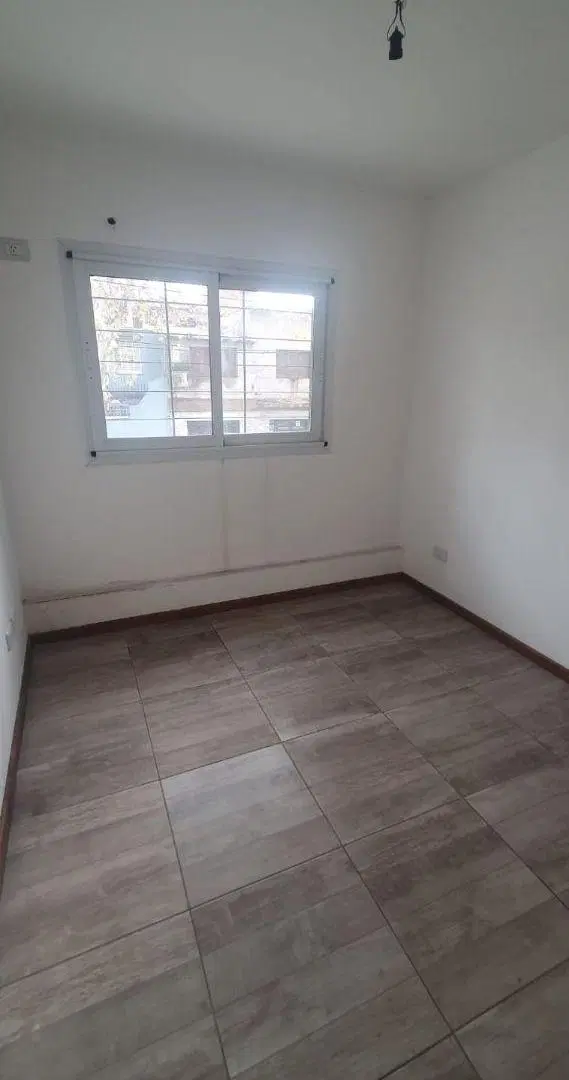 DEPARTAMENTO DOS DORMITORIOS - MUY LUMINOSO - 49M2 - 3 DE FEBRERO 4892 4