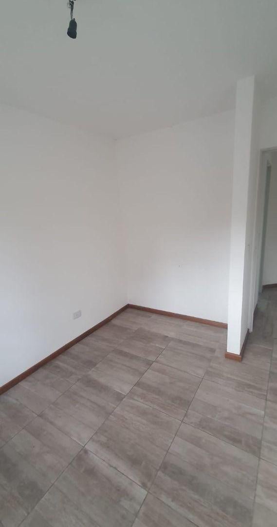 Foto de DEPARTAMENTO DOS DORMITORIOS - MUY LUMINOSO - 49M2 - 3 DE FEBRERO 4892, imagen 2