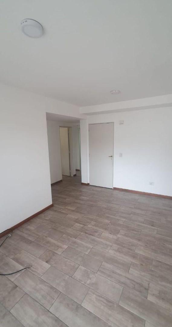 Foto de DEPARTAMENTO DOS DORMITORIOS - MUY LUMINOSO - 49M2 - 3 DE FEBRERO 4892, imagen 3