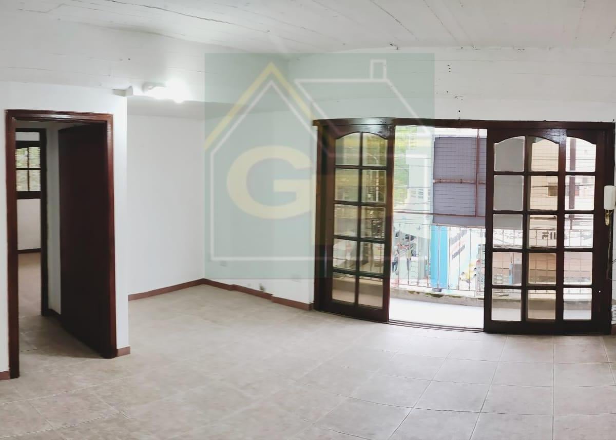 Foto de VENTA DEPARTAMENTO DE TRES AMBIENTES ZONA EZEIZA, imagen 3