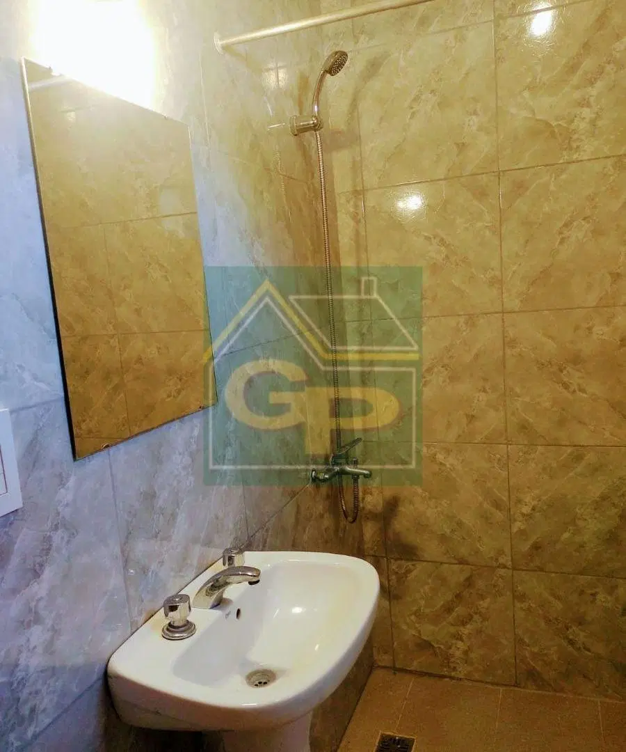 DEPARTAMENTO TIPO CASA EN ALQUILER CON PARQUE ZONA EZEIZA- LA UNION 3