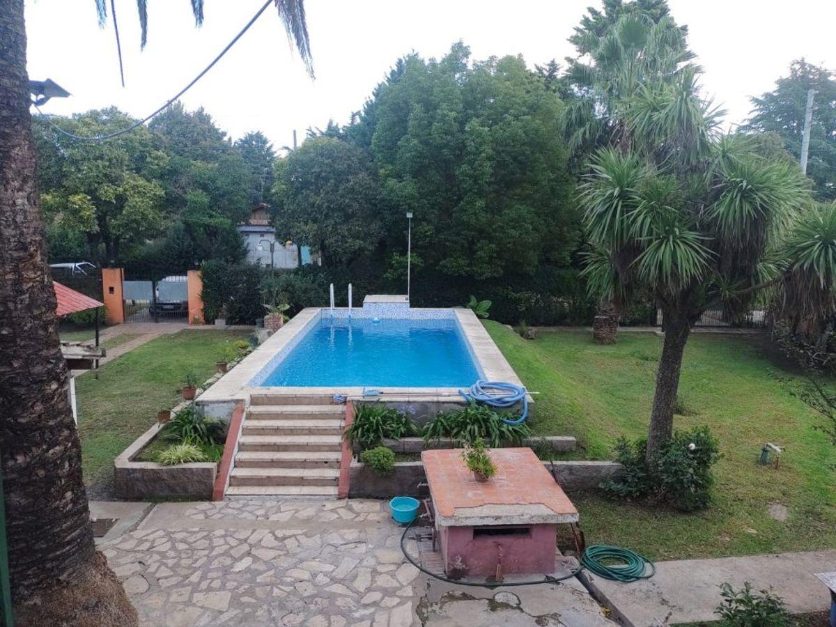Foto de VENTA DE CASAQUINTA EN EZEIZA CON DOS VIVIENDAS, imagen 2