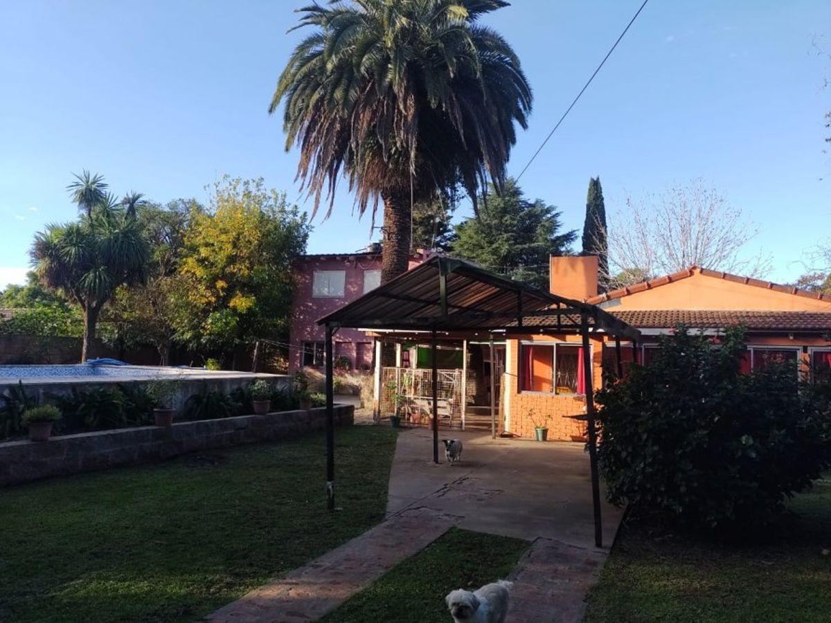 Foto de VENTA DE CASAQUINTA EN EZEIZA CON DOS VIVIENDAS, imagen 1