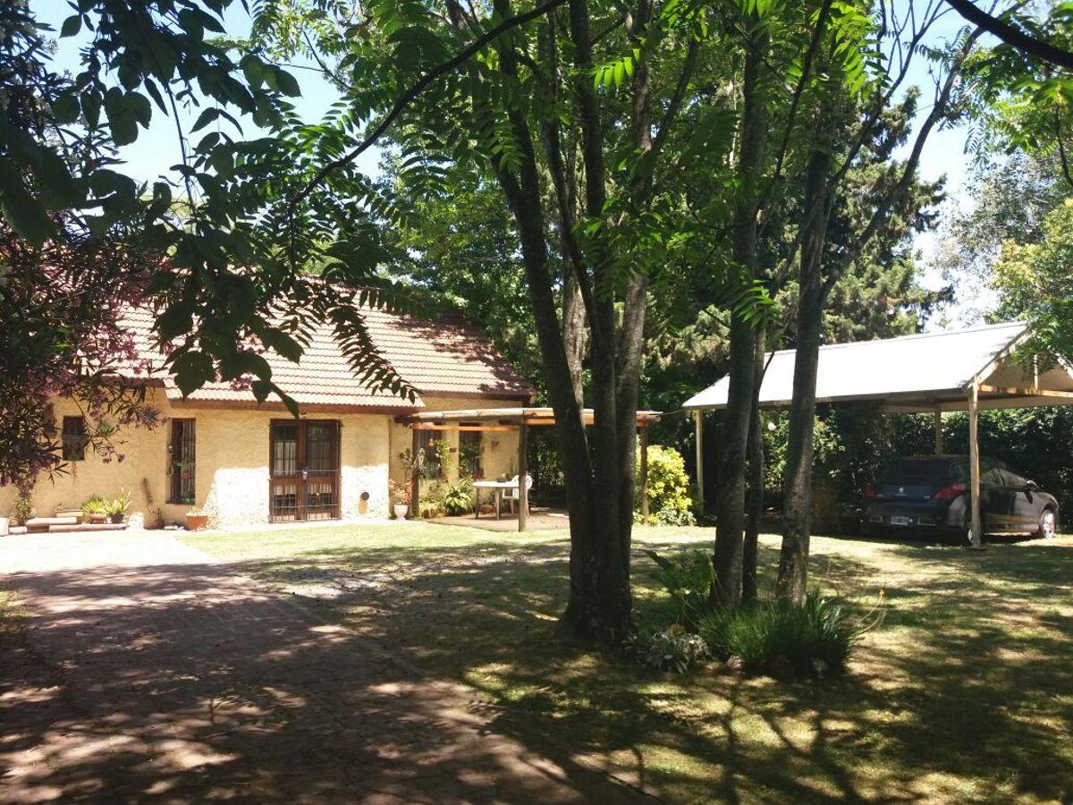 Foto de VENTA DE CASAQUINTA CON PILETA EN EZEIZA, imagen 1