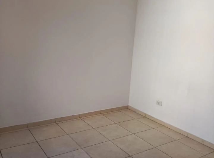 EXCELENTE DEPARTAMENTO COMPLEJO PRIVADO EN GUAYMALLEN  3