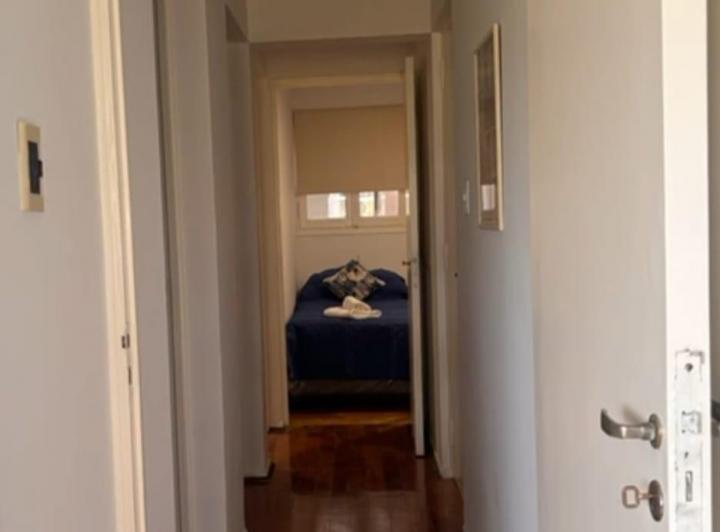 Hermoso Dpto. Avenida Emilio Civit con o sin muebles  5