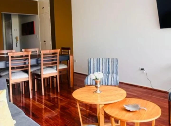 Hermoso Dpto. Avenida Emilio Civit con o sin muebles  3