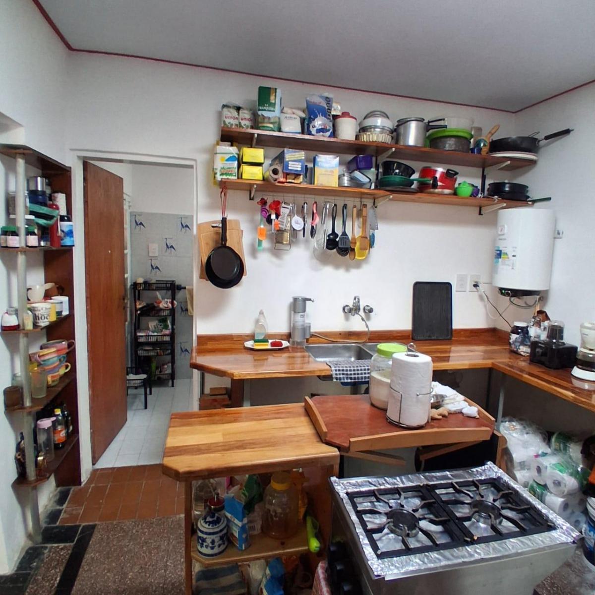 Dueño Directo Vende Casa, Remodelada Hace 3 Años. Valor a Charlar. 1