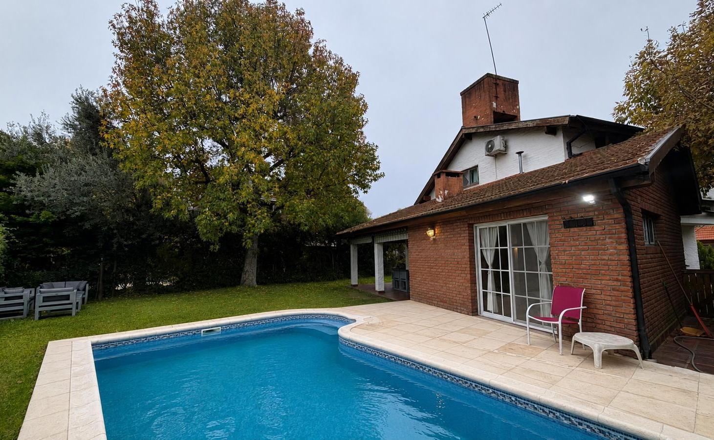 Casa en Alquiler en Country Campo Chico