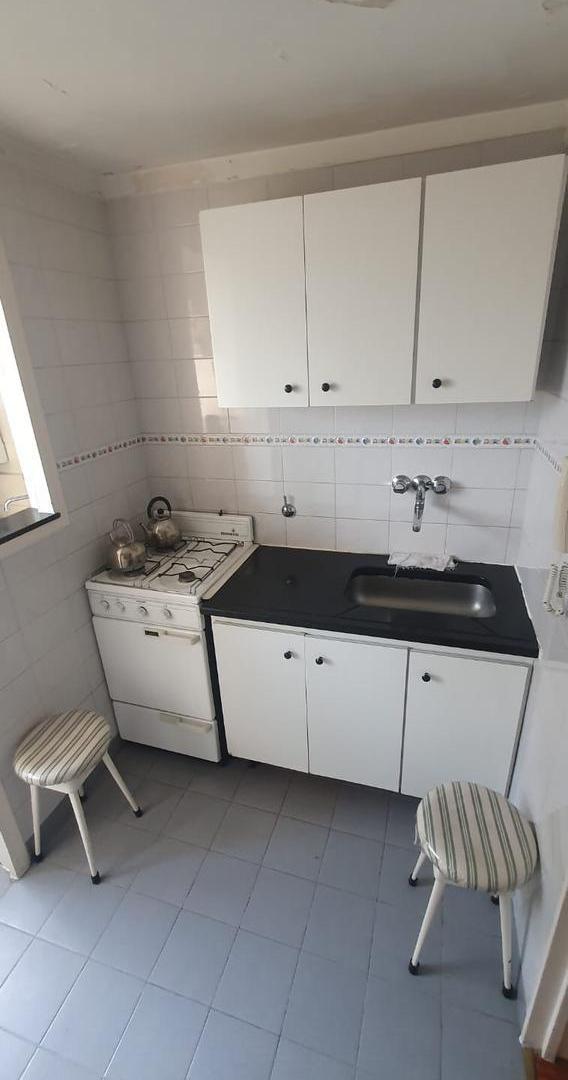 Foto de VENTA DEPARTAMENTO EN FLORES, imagen 4