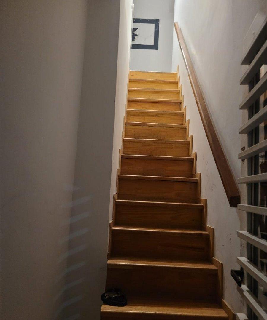 Foto de EN VENTA DEPARTAMENTO PLANTA ALTA EN PARAGUAY 3400 CON TERRAZA Y BALCÓN, imagen 2