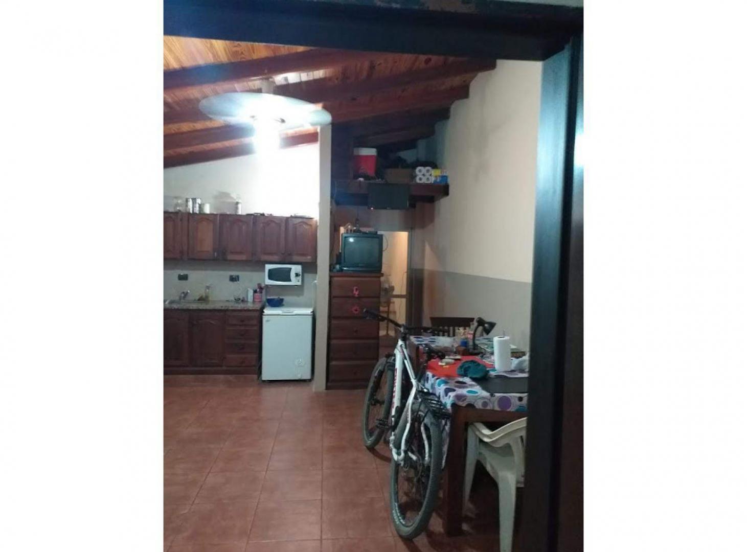 Foto de EXCELENTE CASA EN FUNES, RECIBE PERMUTA, imagen 1