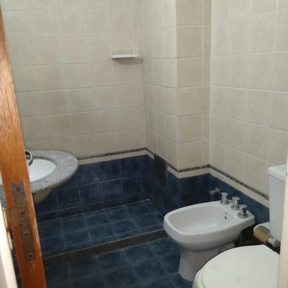 Venta — Departamento en Planta Baja. Excelente Zona 2