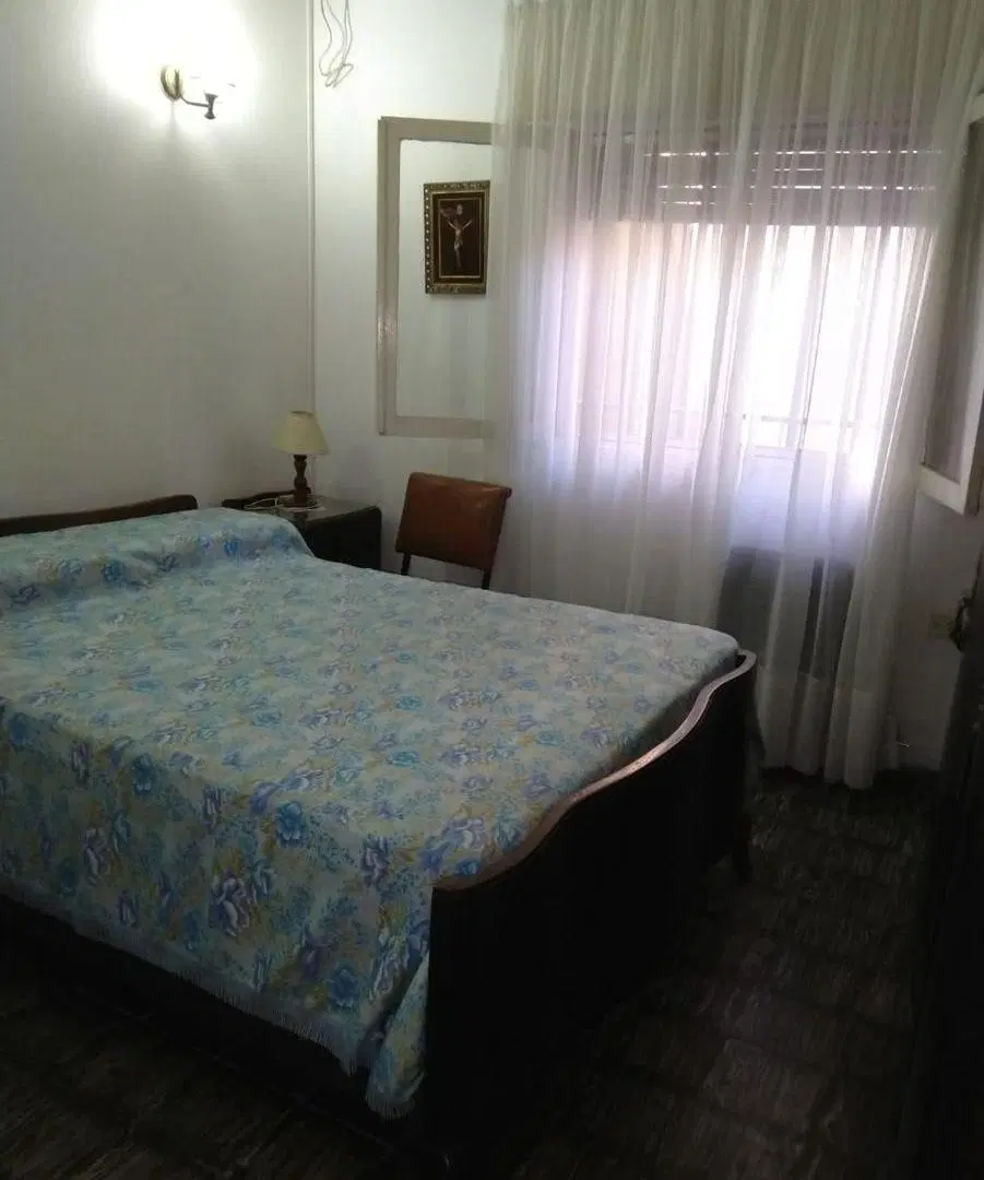 Casa Al Frente De 2 Dormitorios Con Patio Y Terraza 8