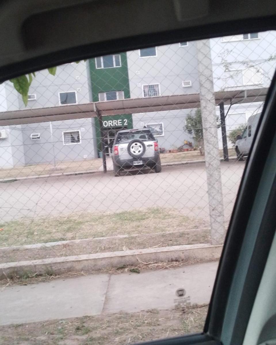 Oportunidad Para Adquirir un Novisimo Depto en Predio Cerrado en B° Los Alamos. 1