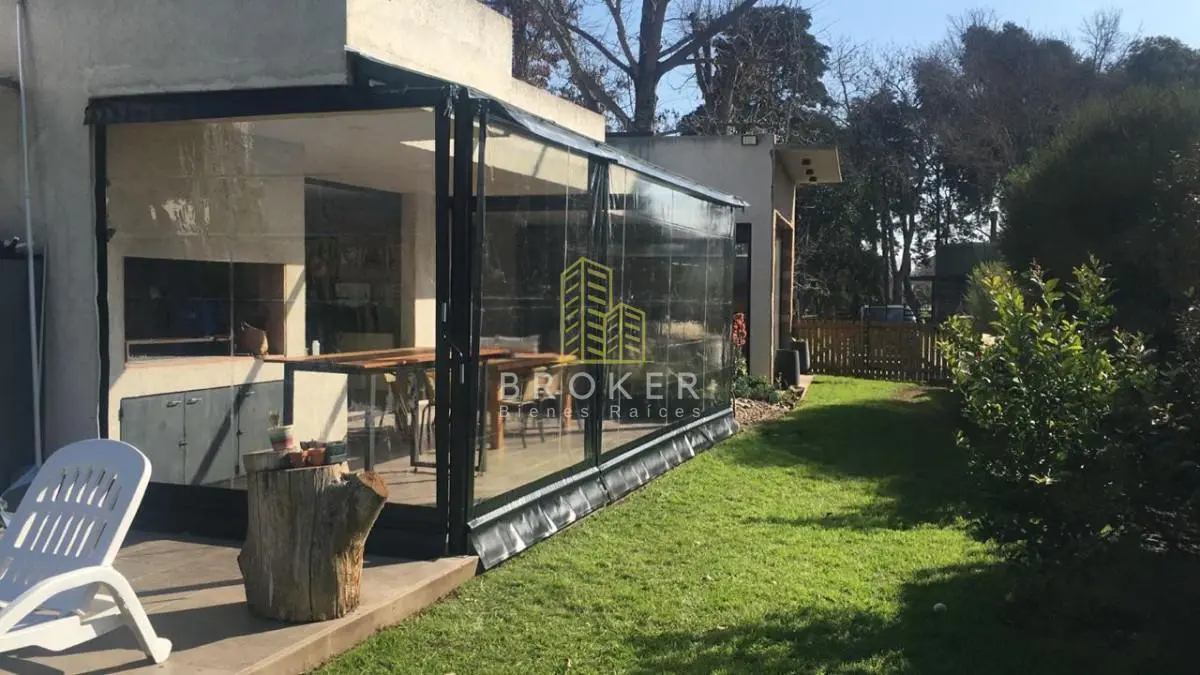 Venta Casa, Haras Santa María Escobar 2 dormitorios más Oficina 2