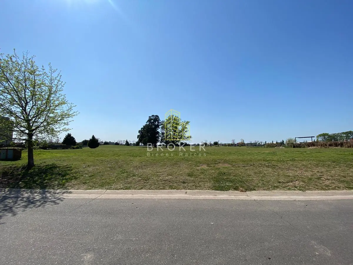 Lote en Venta en Haras Santa María - Barrio Los Robles 2