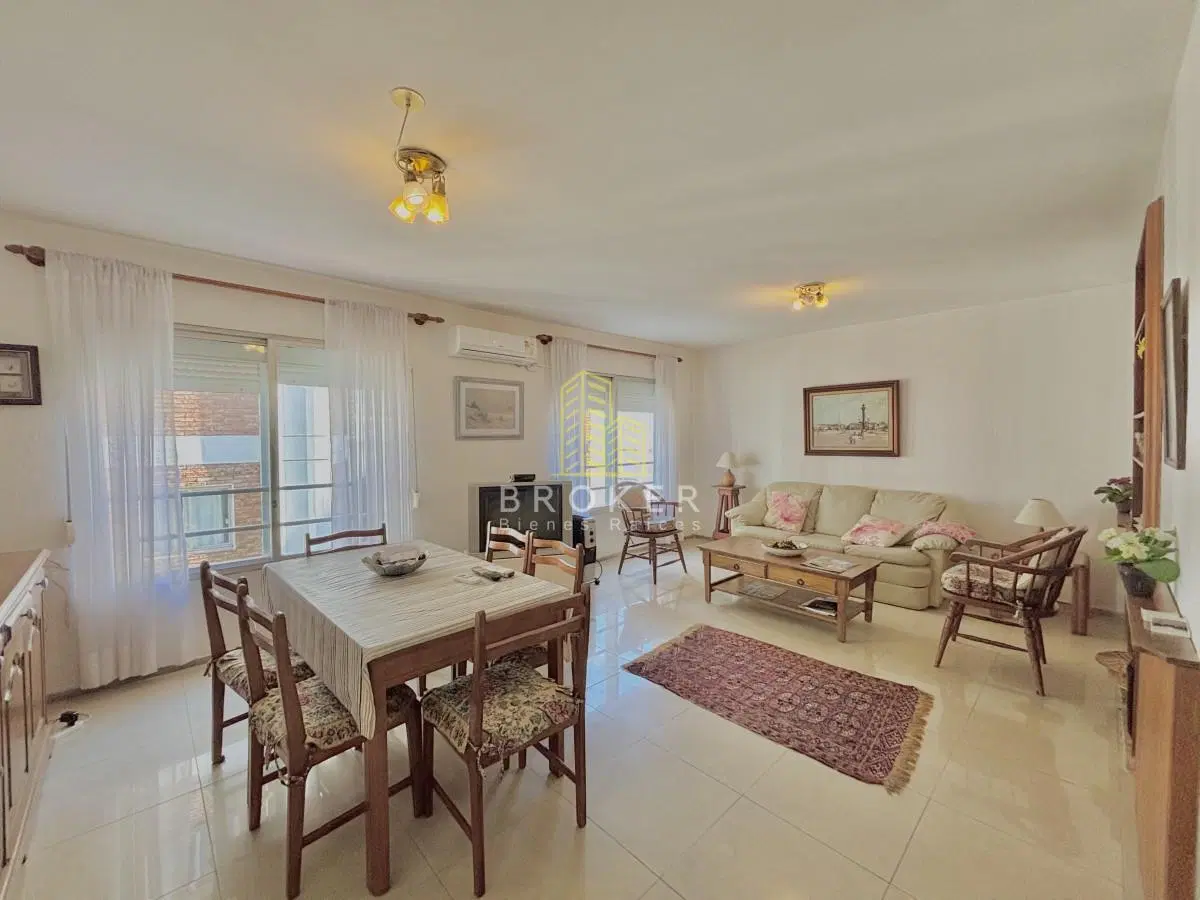 Venta Apartamento Punta del Este Península 4 dormitorios 2