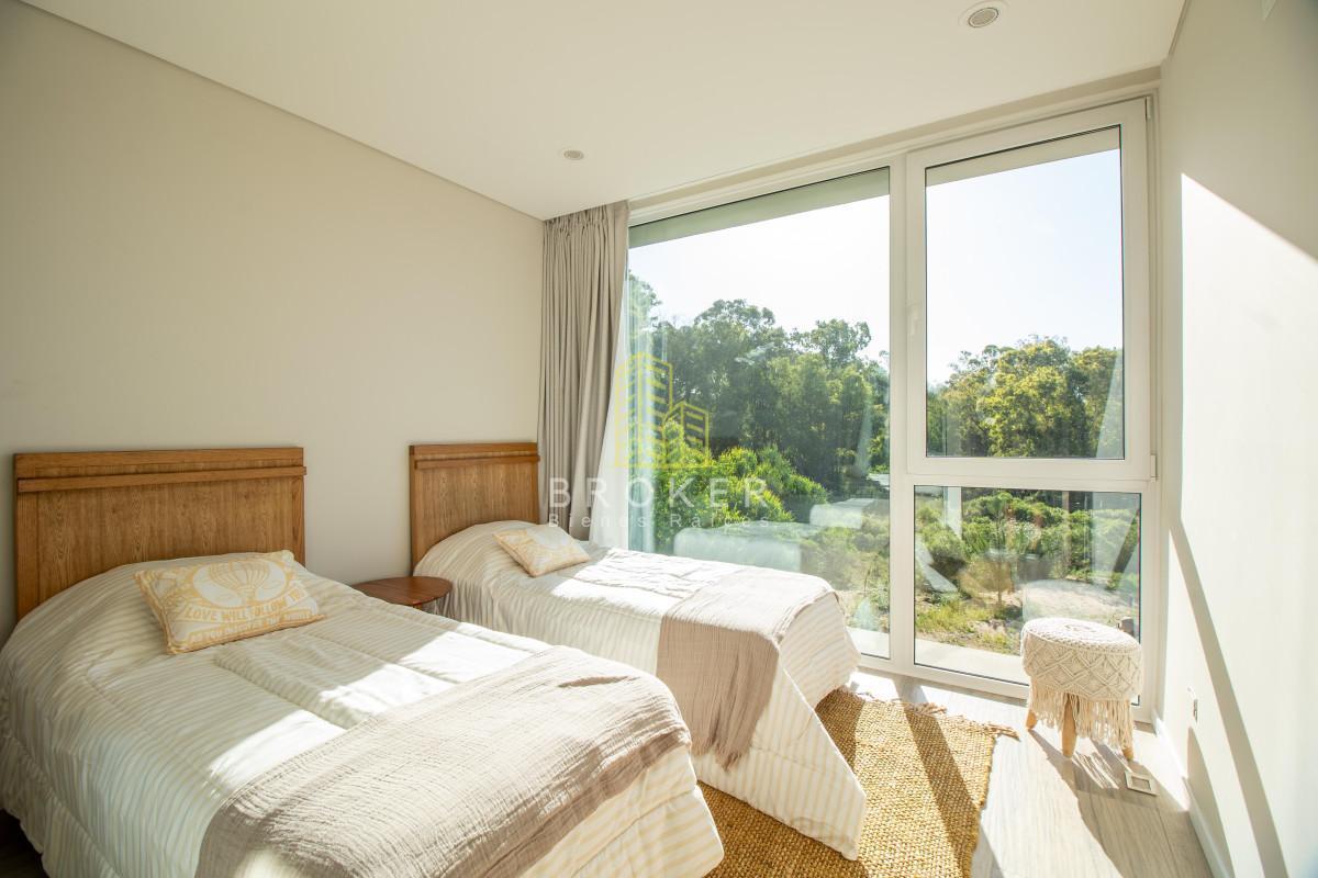 Foto de venta casa barrio privado punta del este Montoya la barra, imagen 1